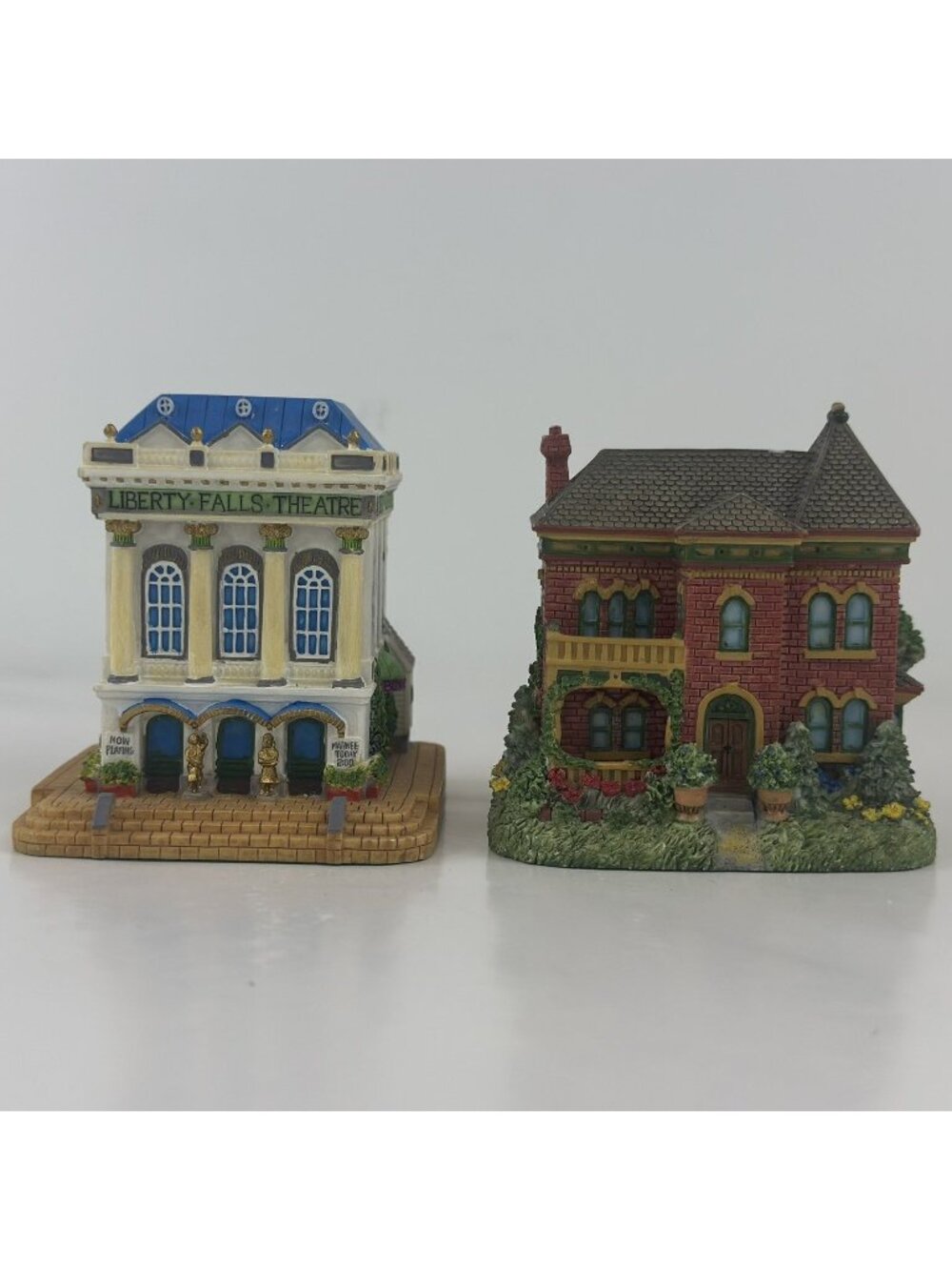 Vtg 2000 Liberty Falls Miniature Village Set Theatre & Sinclair Home AH208 AH209